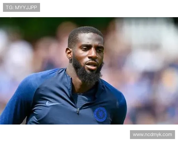 卡迪纳莱坚定表态绝不出售米兰俱乐部的决心