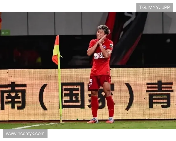 梅州客家茹子楠远射破门领先青岛海牛罗德里格射门中柱未果